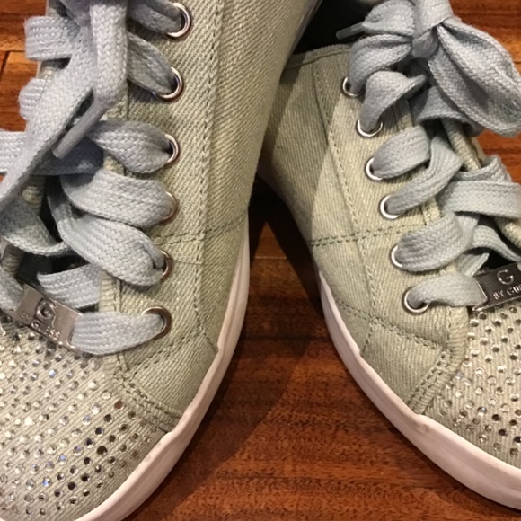 G by Guess Matrix Low Top Sneaker - Picture 4 of 6